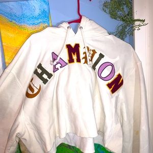 white cropped Champion hoodie size XL